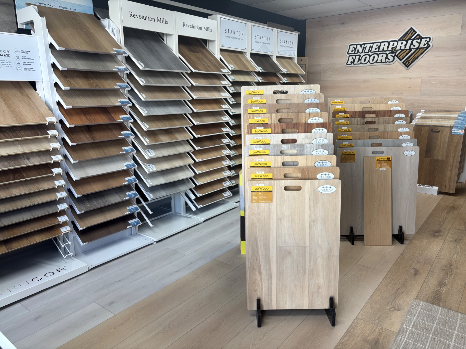 LVP / Vinyl Flooring